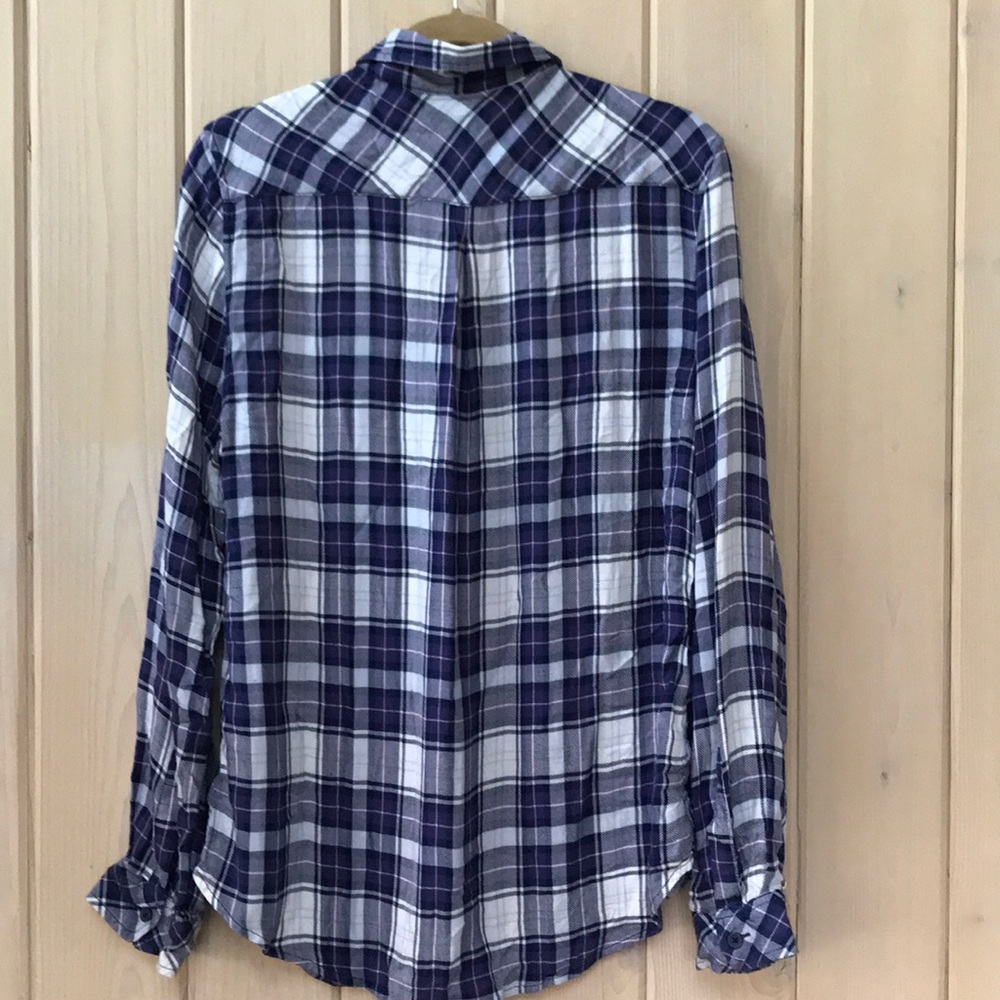 Button down shirt - Picture 3 of 3